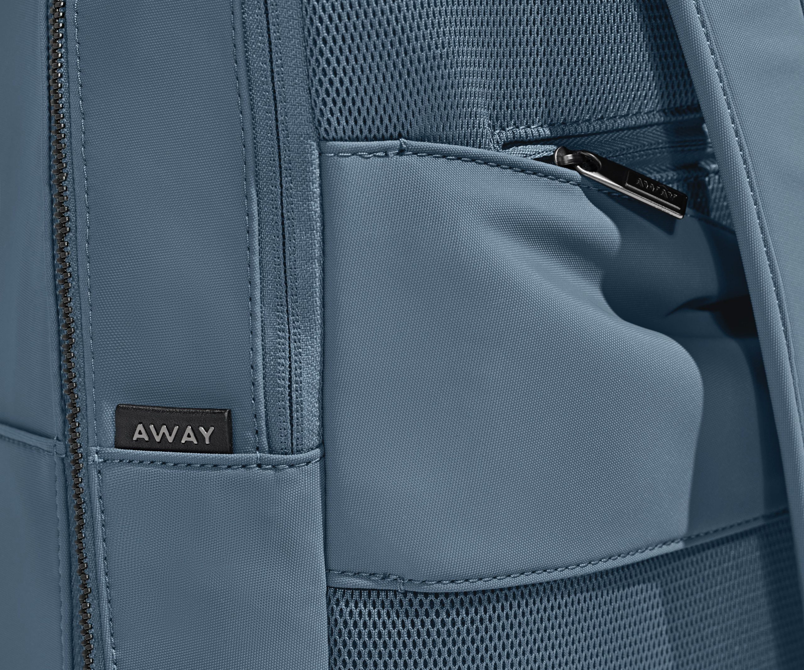 PDP_Backpack_Zip_Coast_05.jpg