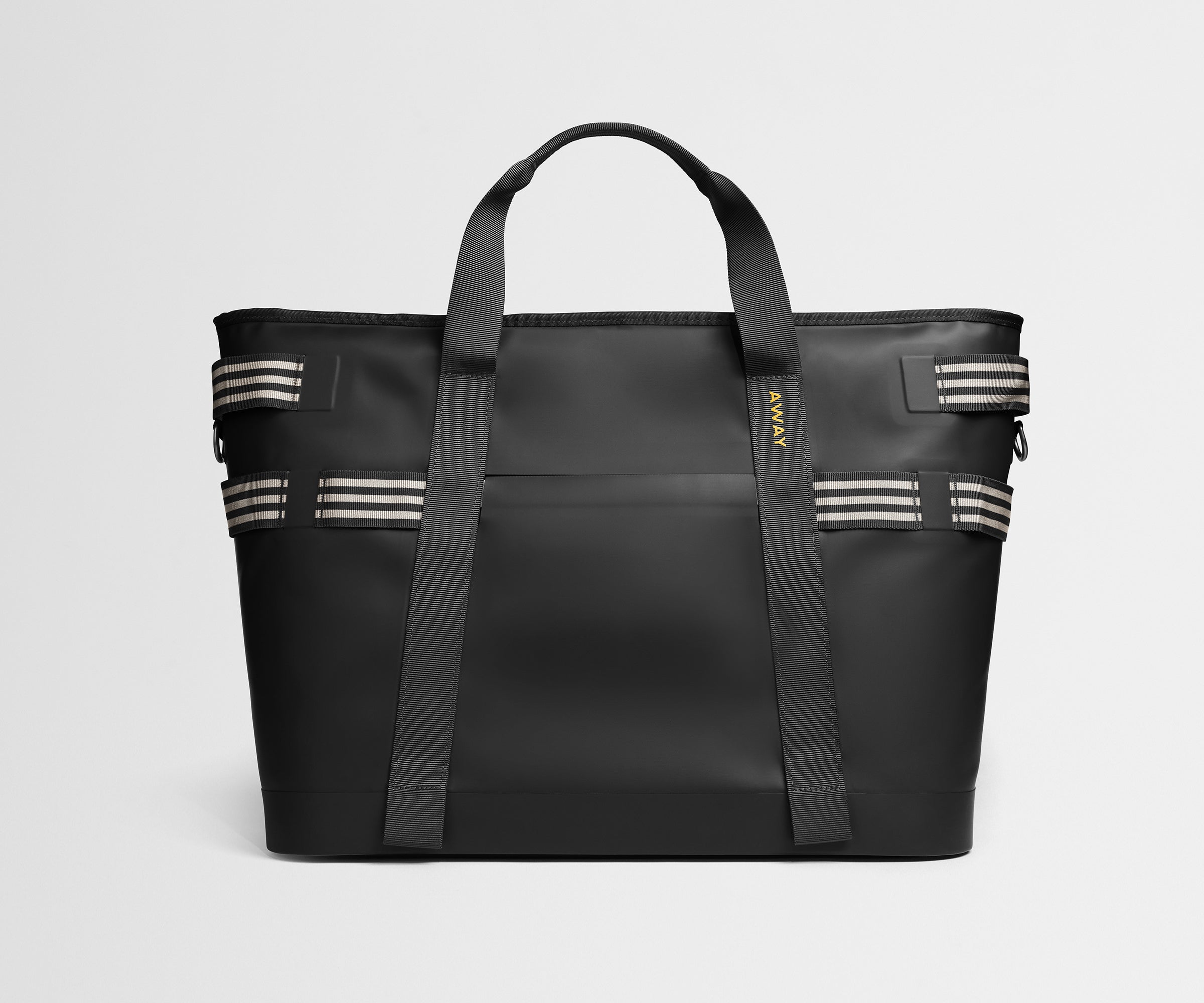 PDP_Beach_CoolerBag_Black_02.jpg